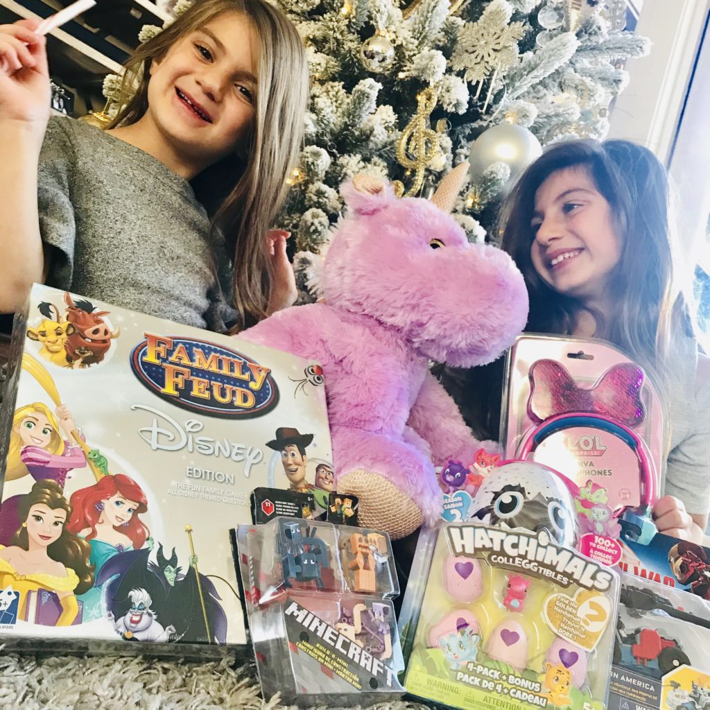 burlington-toys-holiday-gift-family