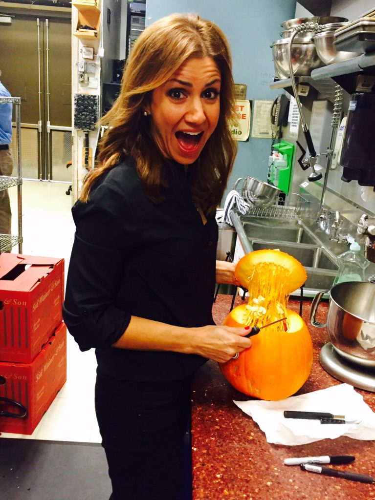 jill-simonian-the-fab-mom-pumpkin-today-show-halloween