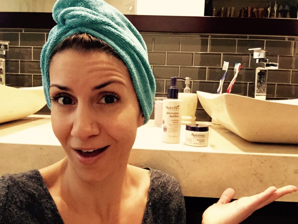 jill-simonian-the-fab-mom-dot-com-aveeno-absolutely-ageless-skincare