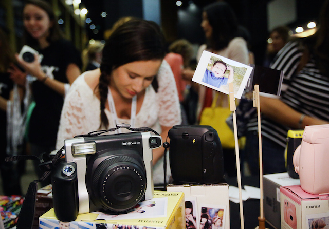 THE_MOMS_INSTAX_MOTHERSDAY20